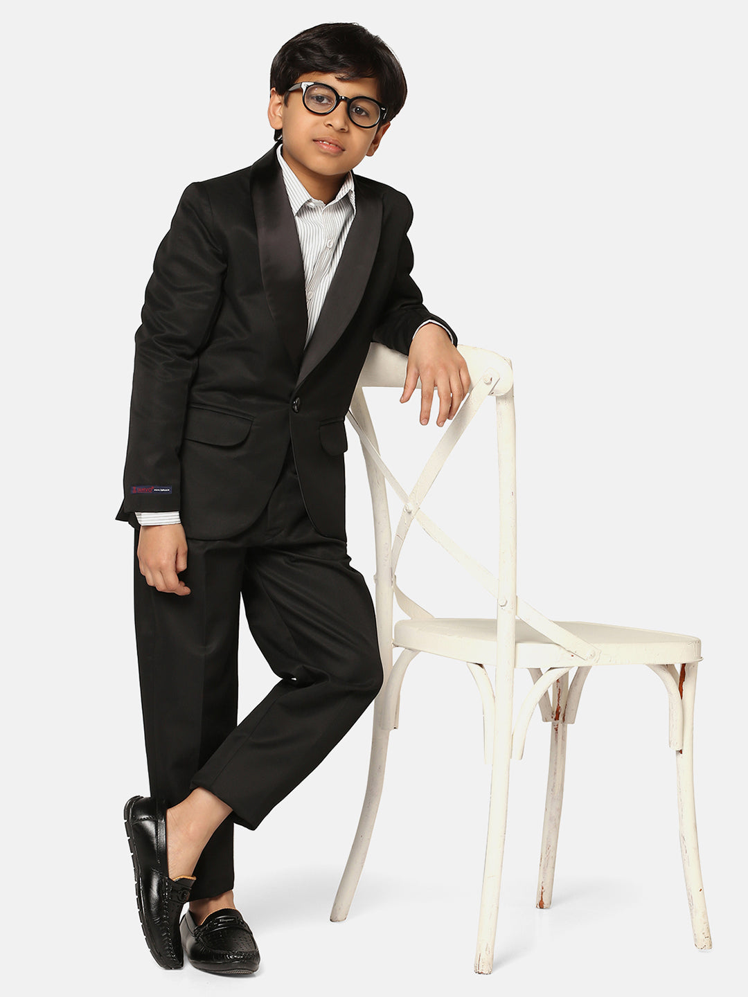 Boys Black Tuxedo Suit - Tahvo India