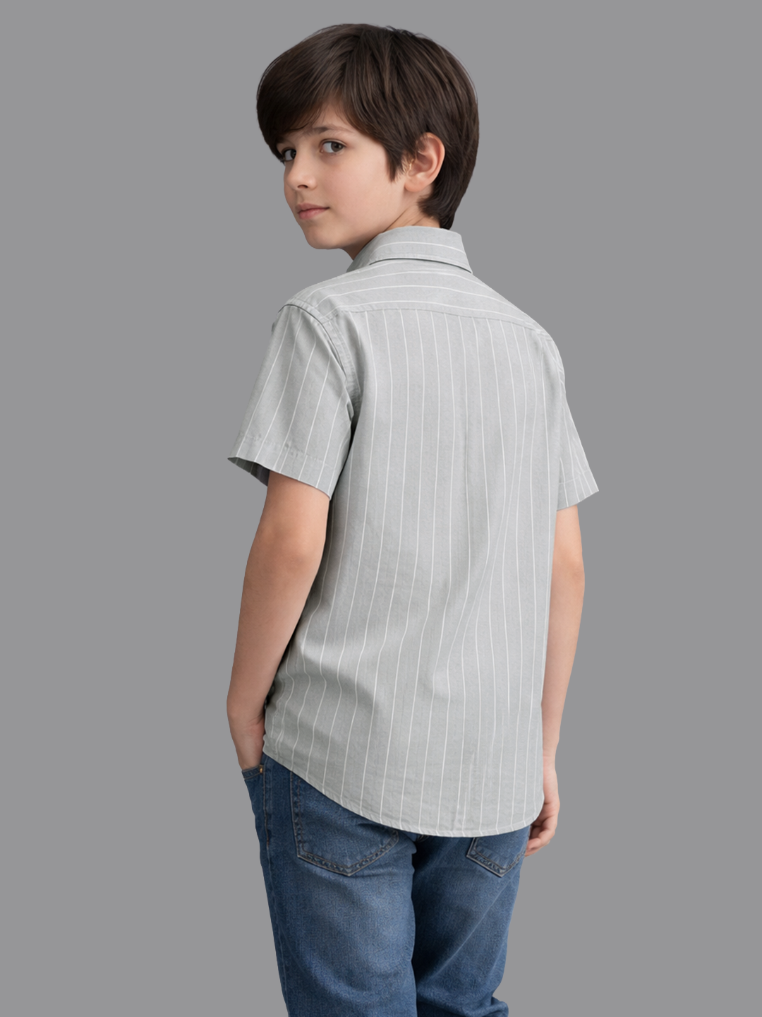 Half sleeves striped shirt