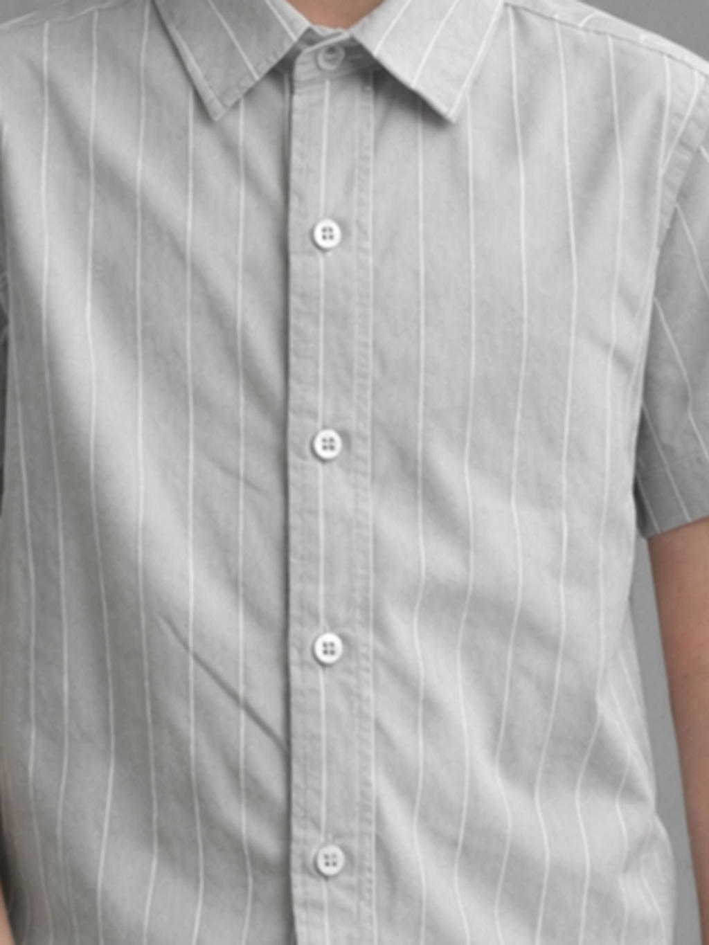 Half sleeves striped shirt