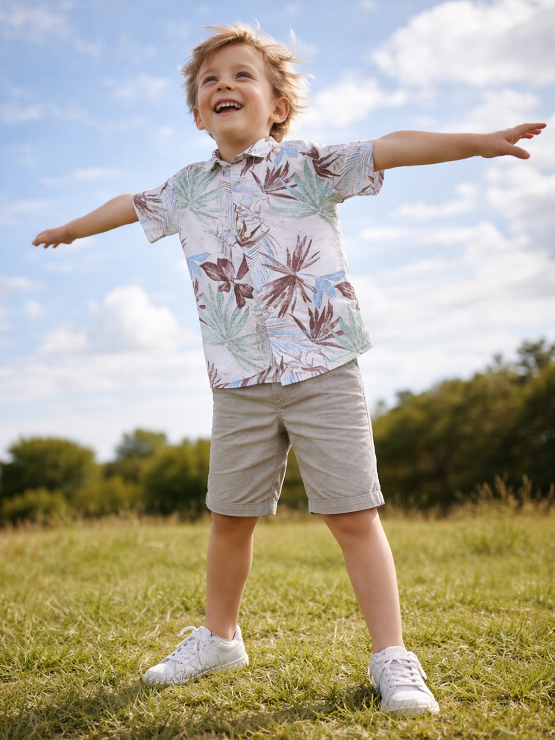 Boys white printed shirt