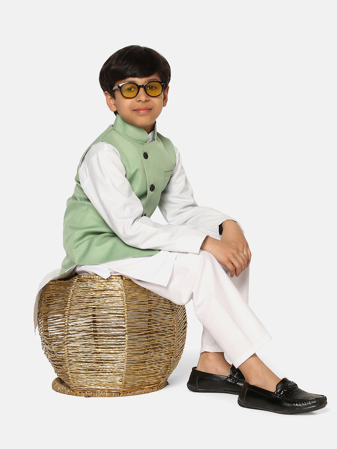 Green Jacket With White Kurta Pyjama - Tututree