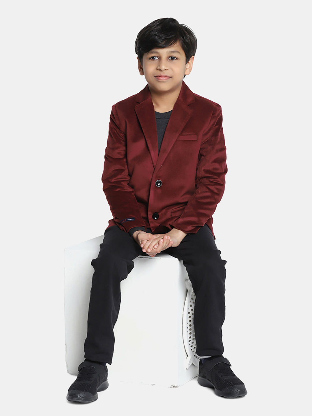 Kids Maroon Velvet Blazer - Tahvo India