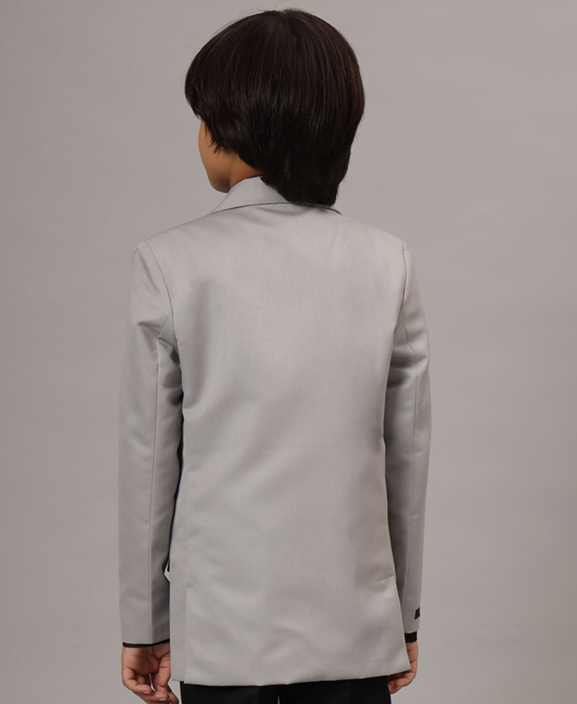 Boys Solid Light Grey Blazer - Tahvo India