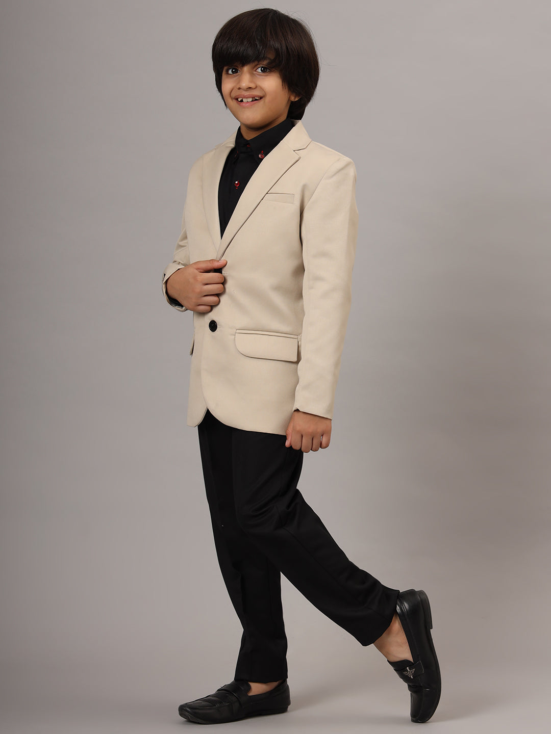Boys Solid Beige Blazer - Tututree