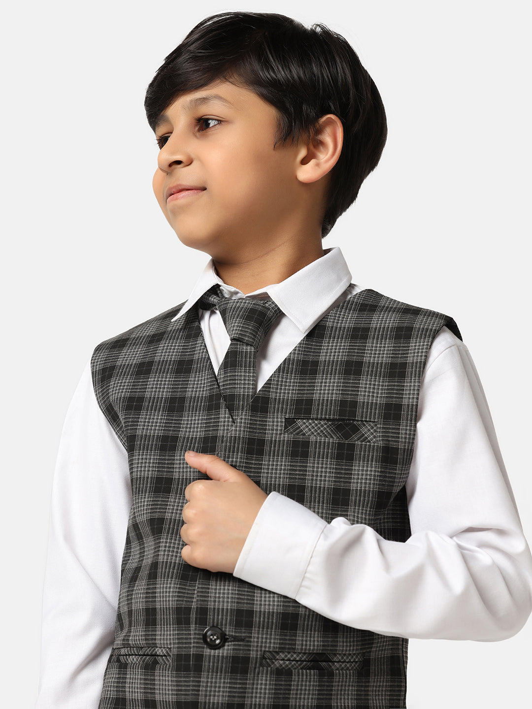Boys Black 3 Piece Set With Tie - Tahvo India