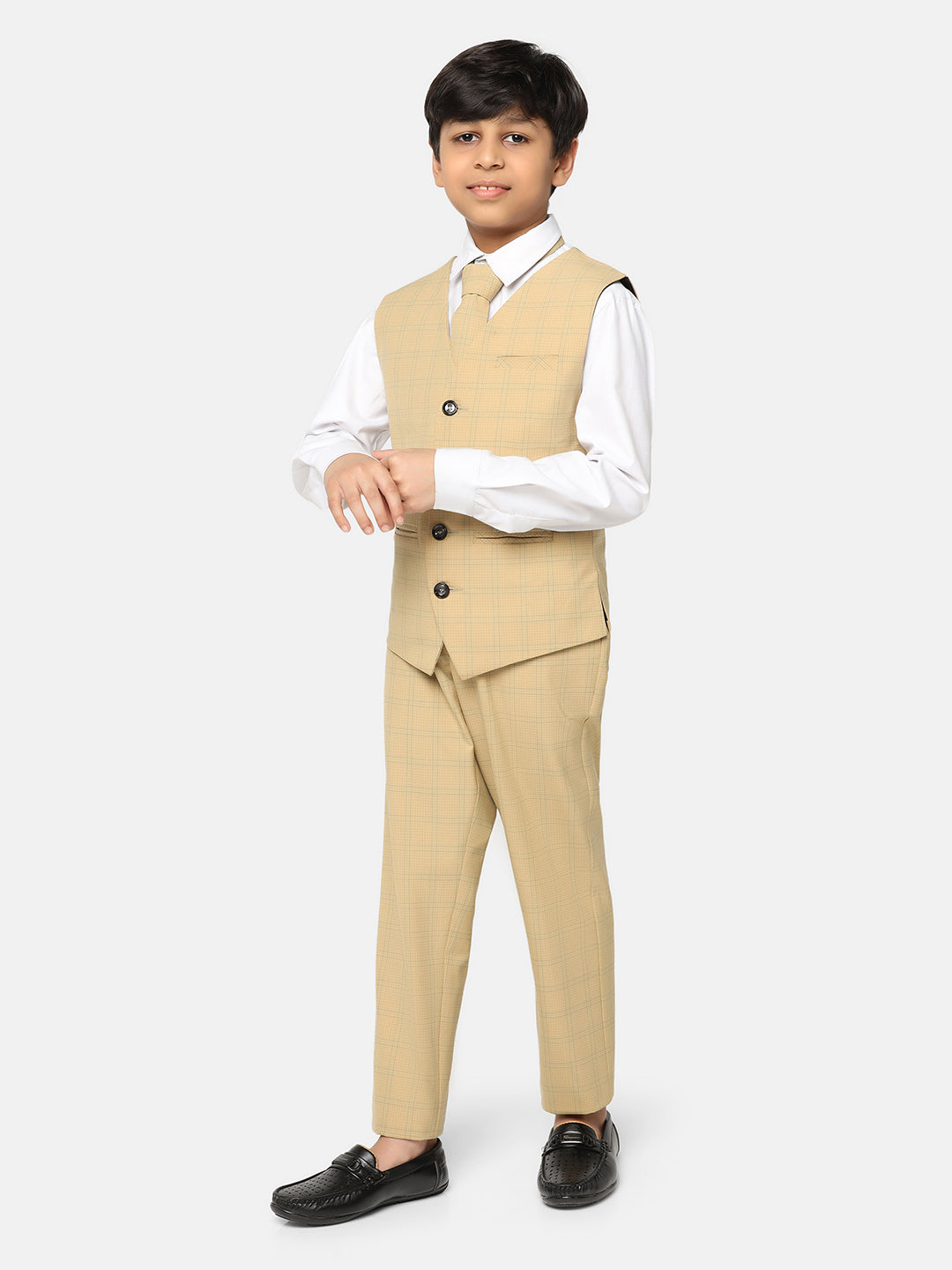 Boys Beige 3 Piece Set With Tie - Tahvo India