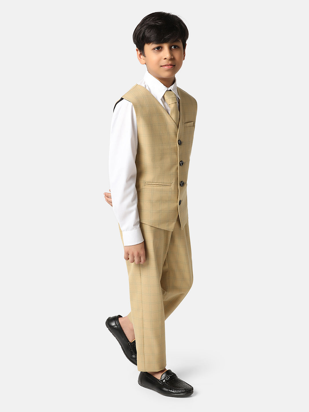 Boys Beige 3 Piece Set With Tie - Tahvo India