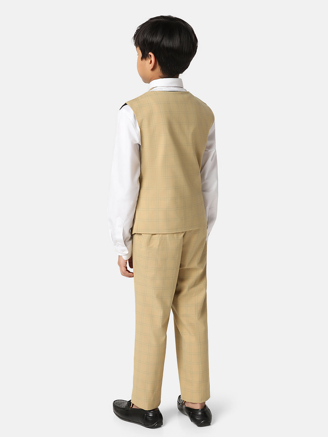 Boys Beige 3 Piece Set With Tie - Tahvo India