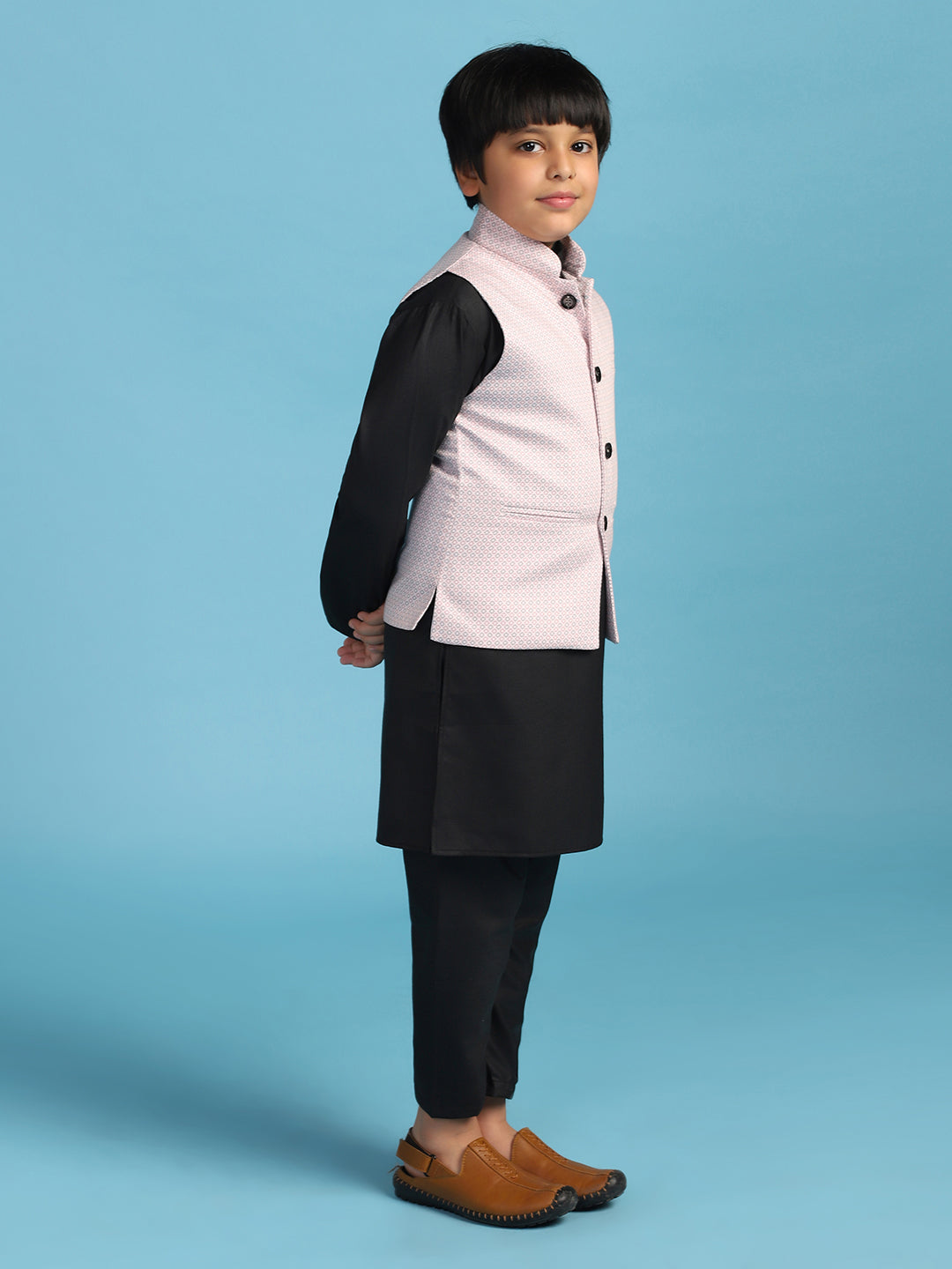 Pink Dotted Jacket With Black Kurta Set - Tahvo India