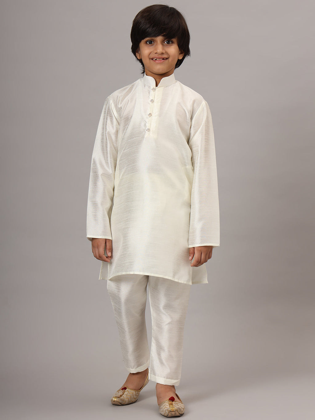 Boys Off White Kurta Set With Embroidered Nehru Jacket - Tahvo India