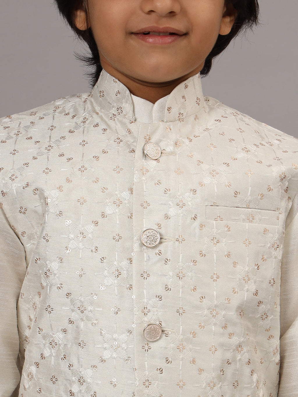 Boys Off White Kurta Set With Embroidered Nehru Jacket - Tahvo India