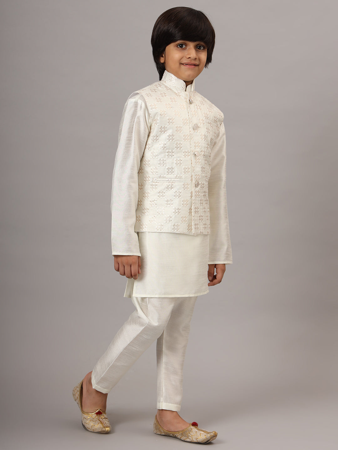 Boys Pearl White Kurta Set With Embroidered Nehru Jacket - Tahvo India