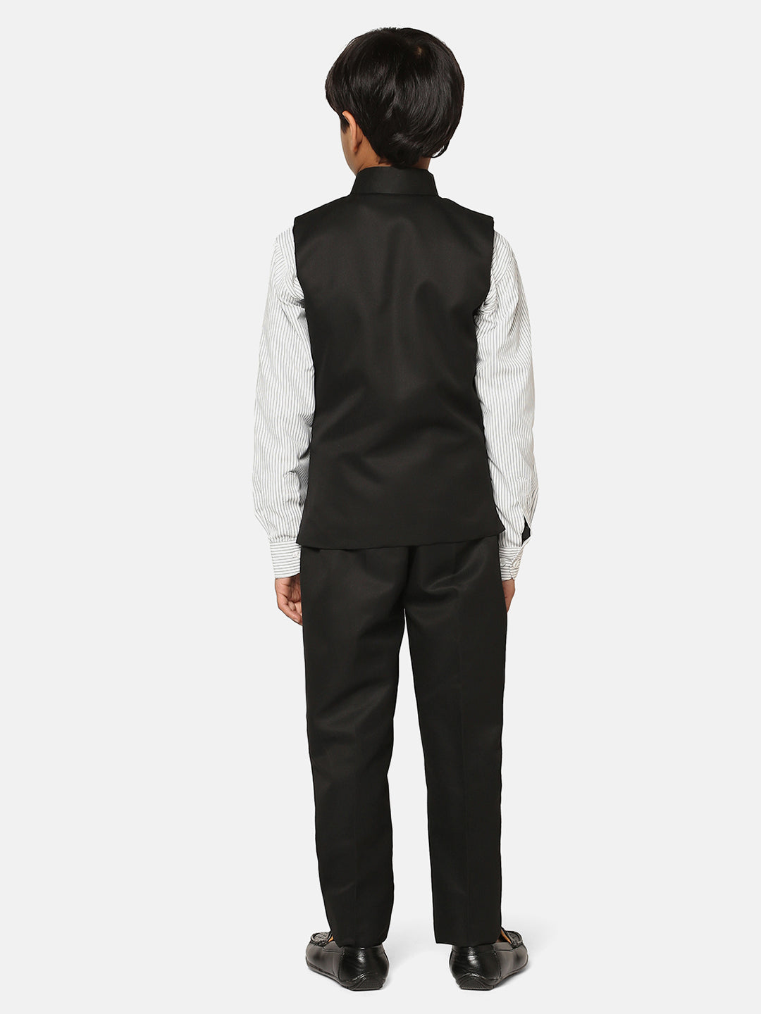 Boys Black Nehru Jacket - Tahvo India