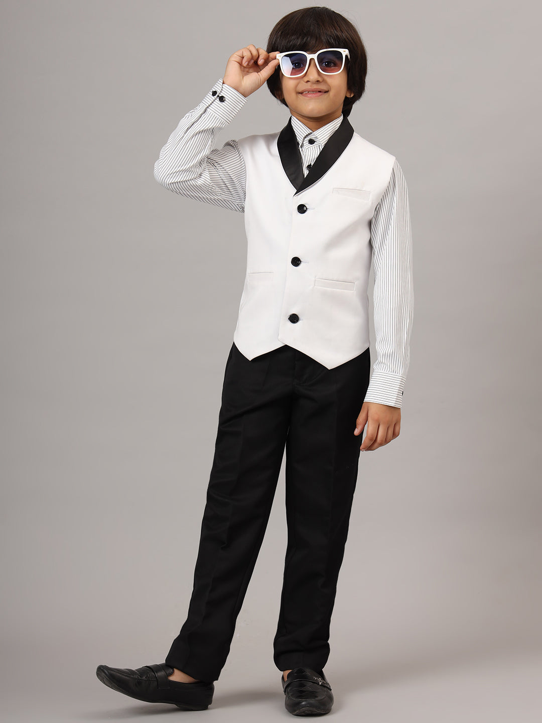 Boys White Tuxedo Waistcoat - Tahvo India