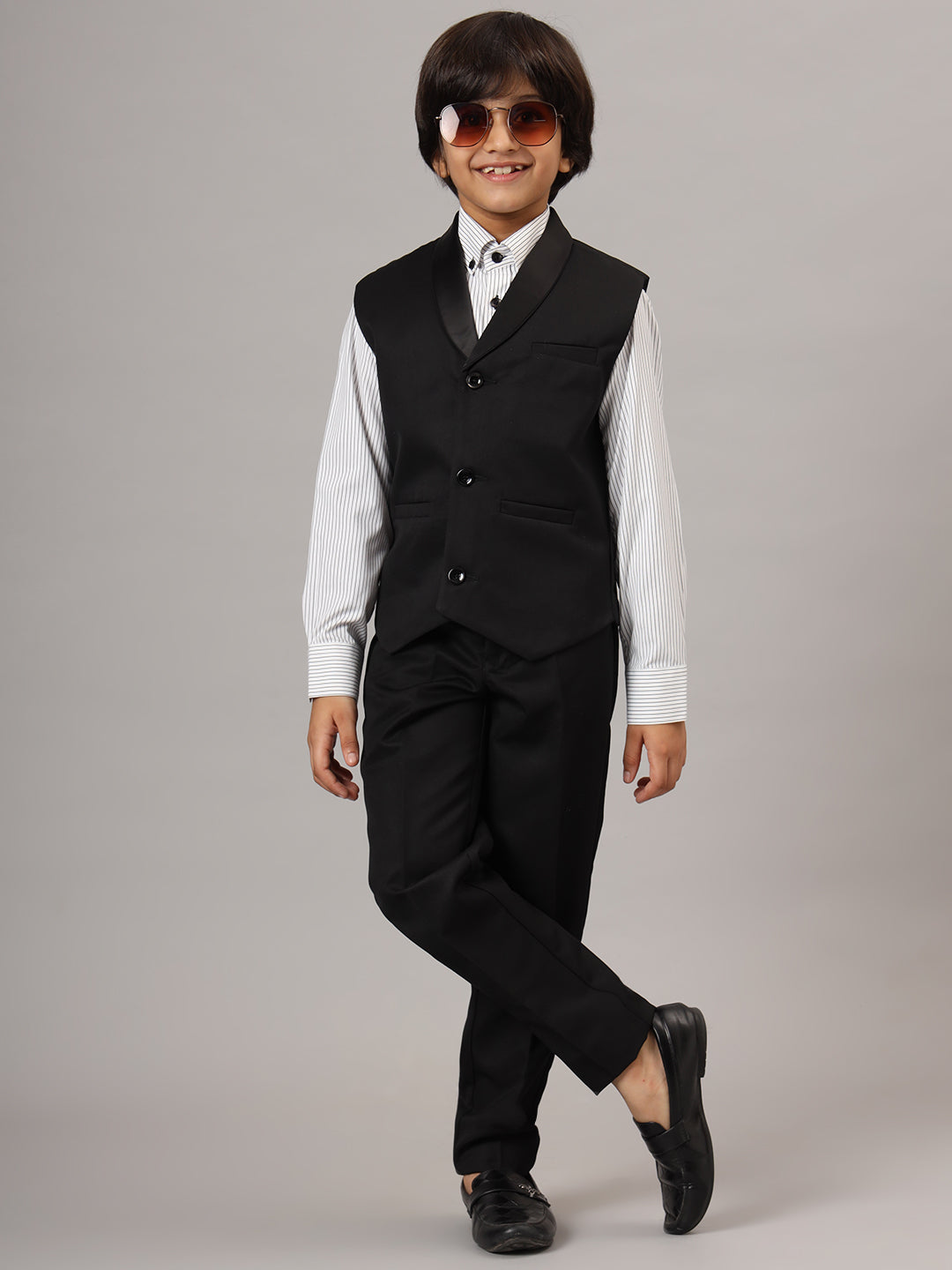 Boys Black Tuxedo Waistcoat - Tahvo India