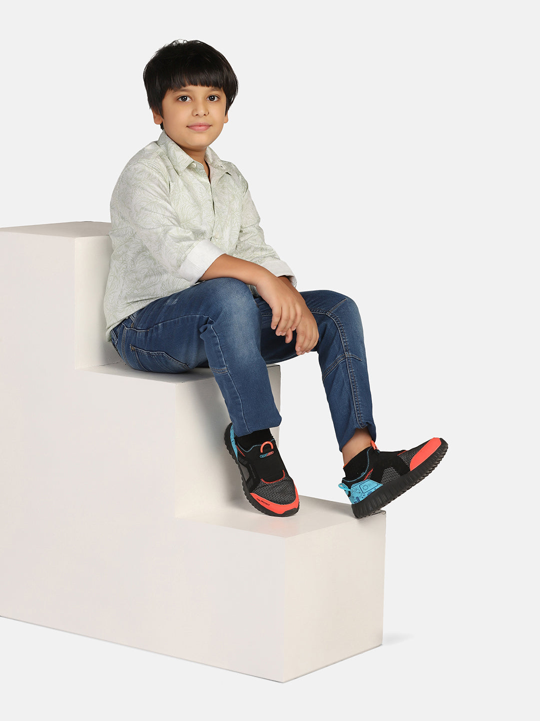 Boys Green Printed Shirt - Tahvo India
